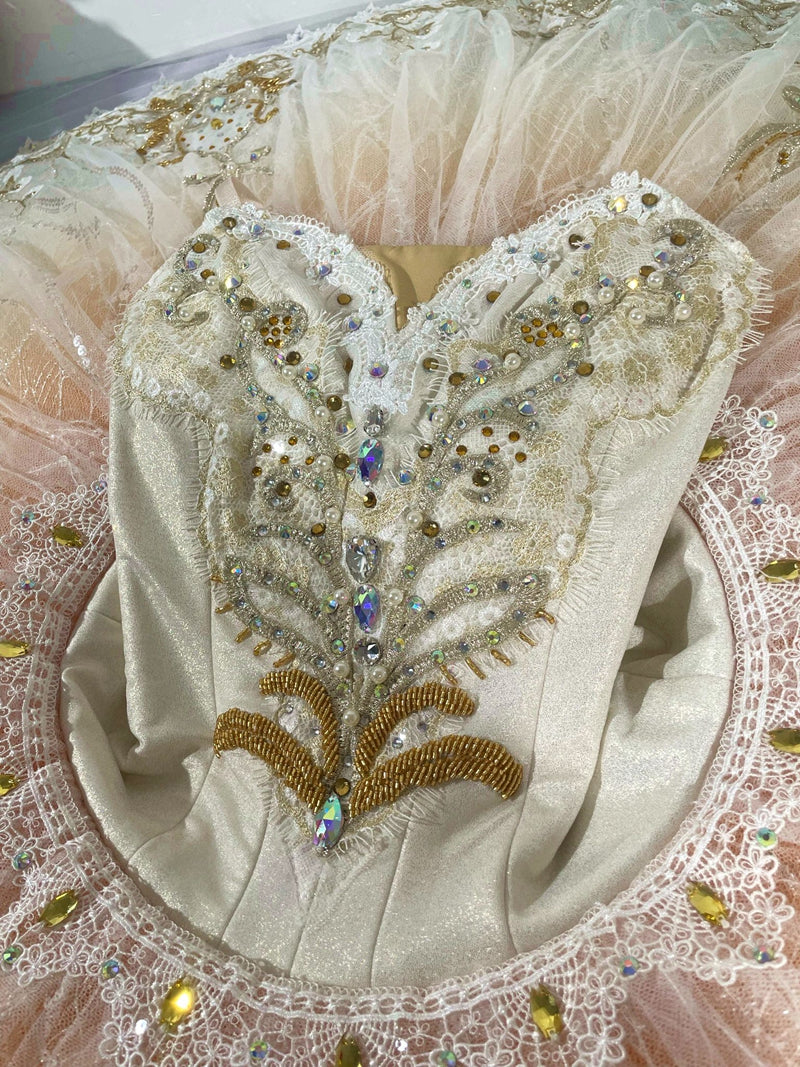 Performance - Dancewear by Patricia