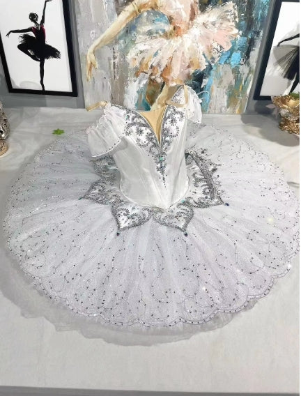 Weiße Schneekönigin