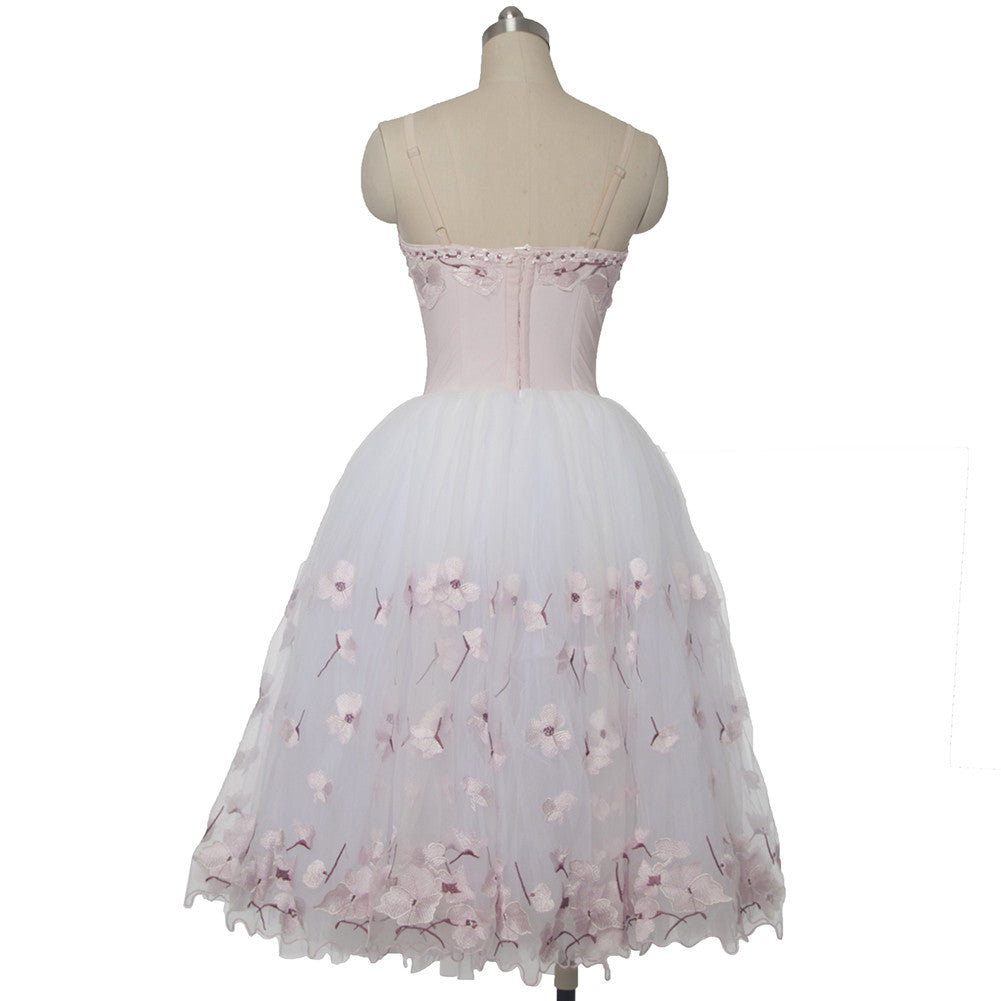 Dancing Flower - Dancewear by Patricia