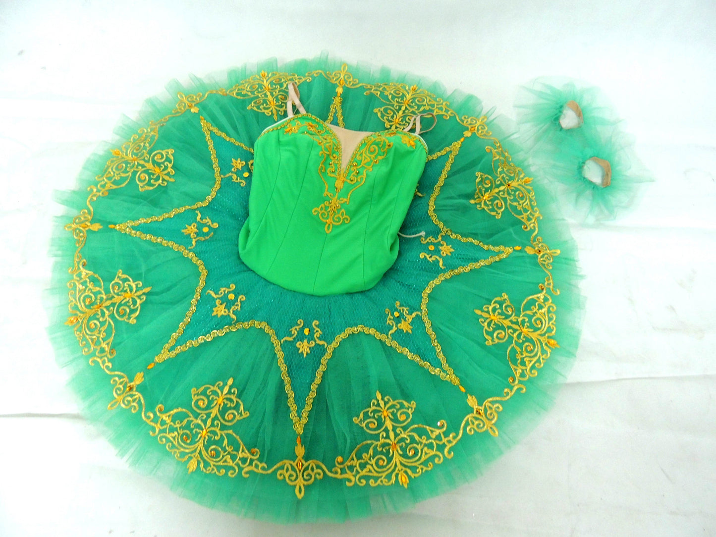 Esmeralda Solo - Dancewear by Patricia