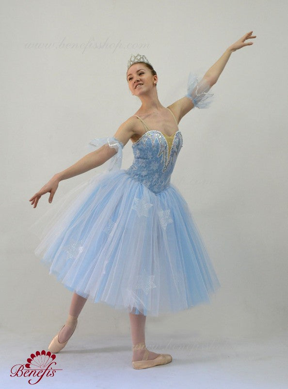Masha 1 act - Snowflakes - P 0204 Dancewear by Patricia Masha 1 act - Snowflakes - P 0204 Dancewear by Patricia