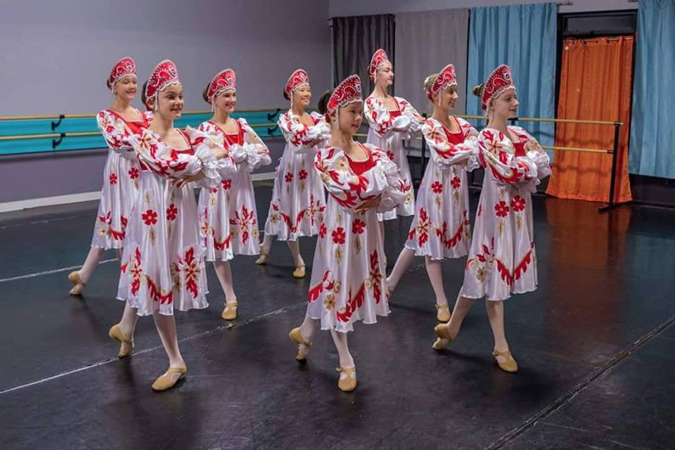 russian dress up party Russian Girl Ceremonial Costume