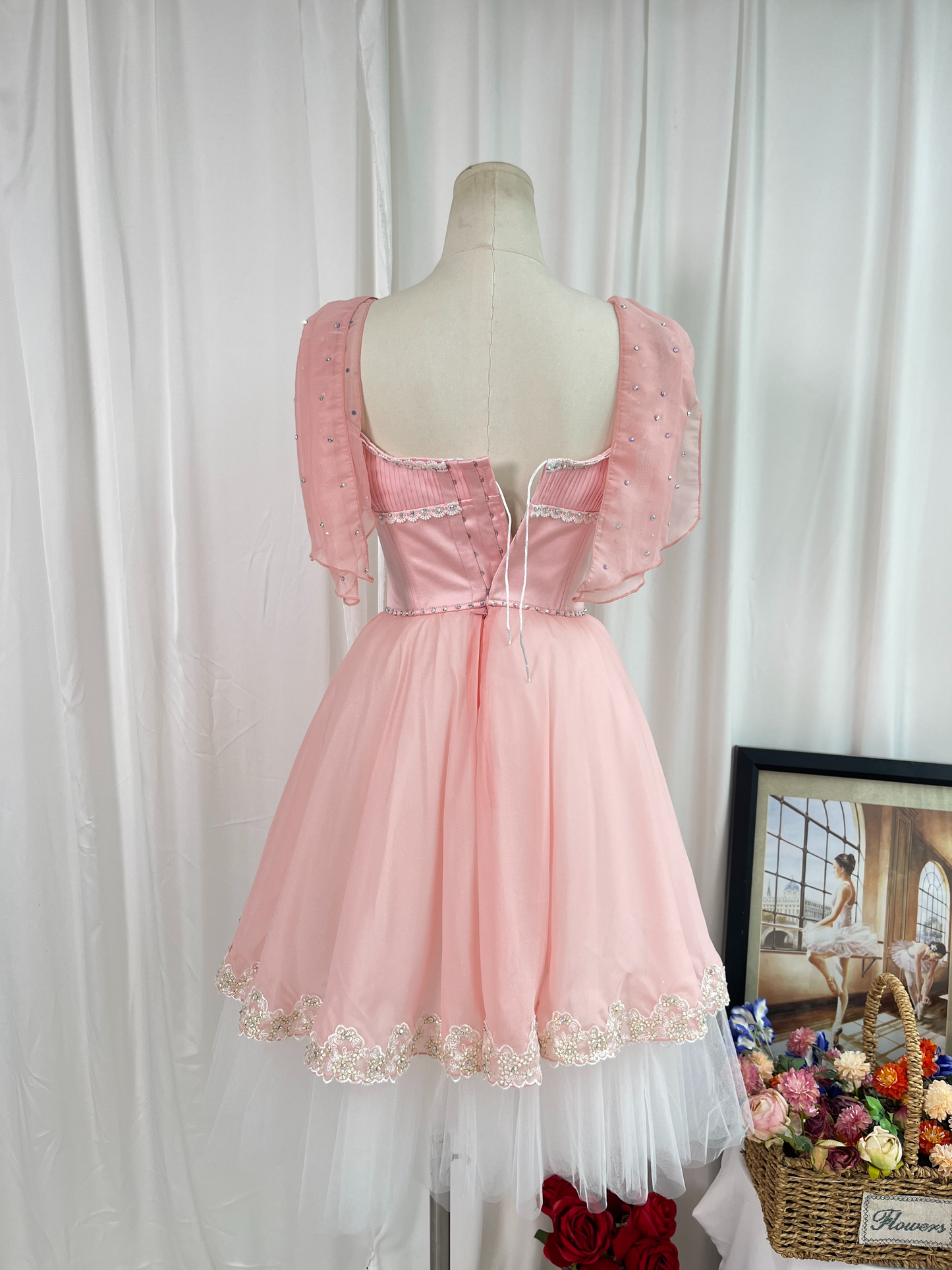 Dancing Flower - Dancewear by Patricia