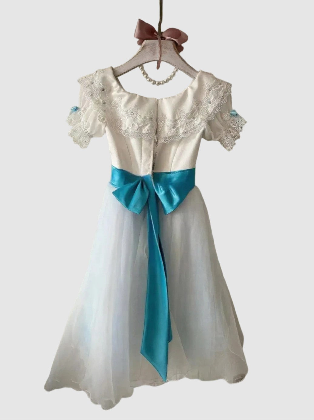 Macha's Christmas Party