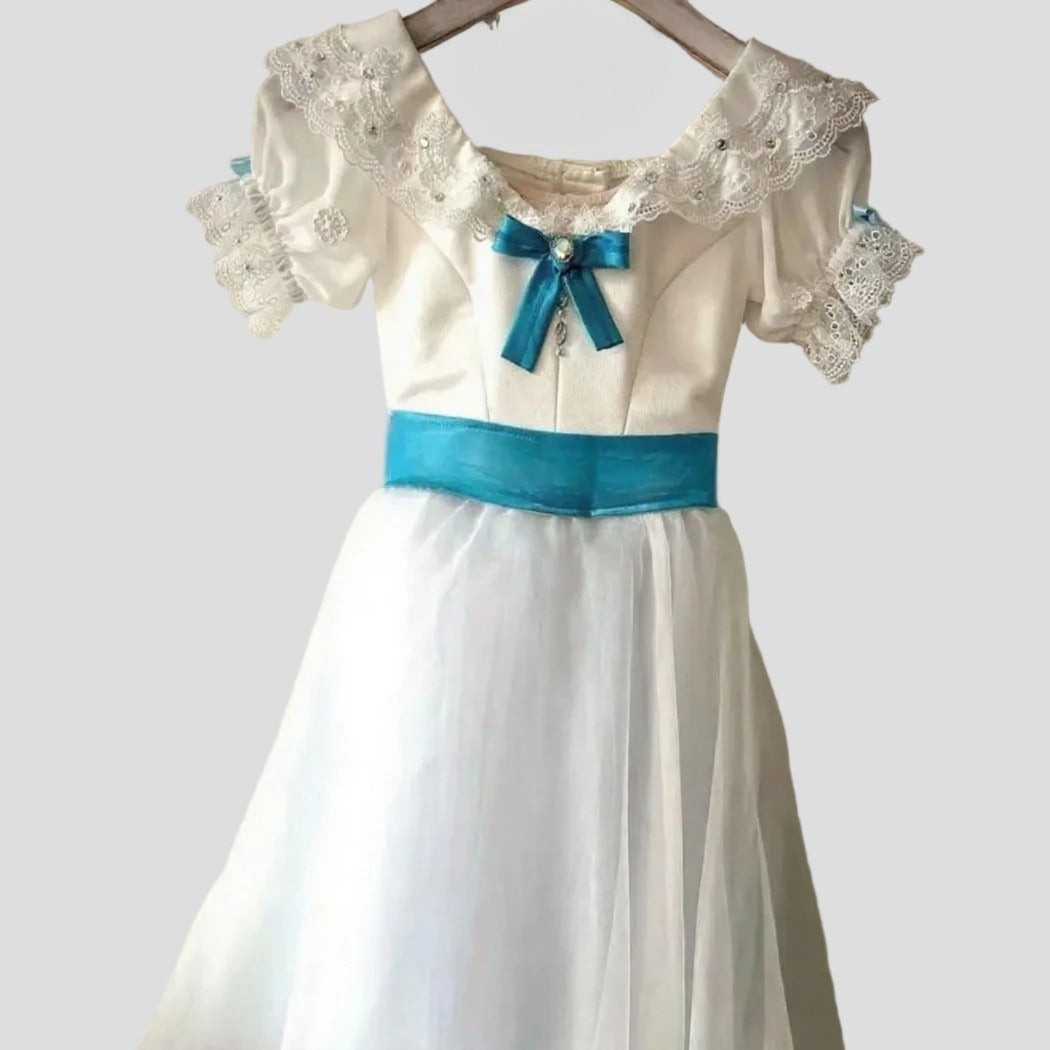 Macha's Christmas Party