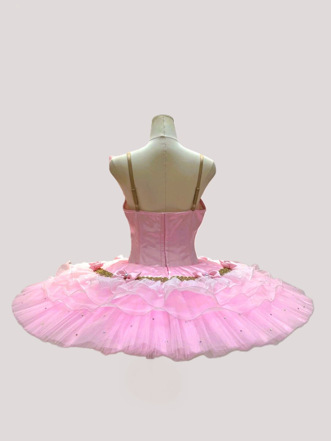 Powder-puff - Dancewear by Patricia