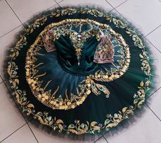 Russian Esmeralda - Dancewear by Patricia